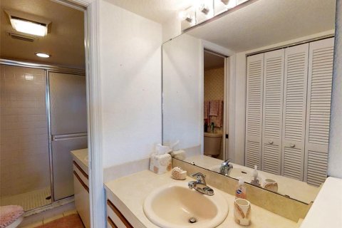 Condominio en alquiler en New Smyrna Beach, Florida, 2 dormitorios, 99.22 m2 № 1001022 - foto 22