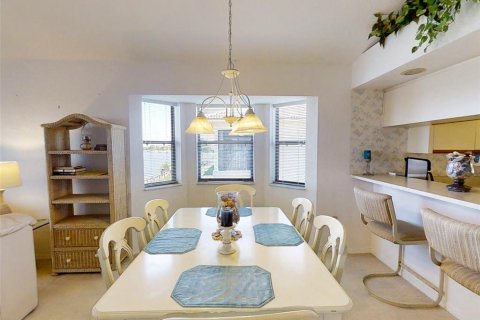 Condominio en alquiler en New Smyrna Beach, Florida, 2 dormitorios, 99.22 m2 № 1001022 - foto 14