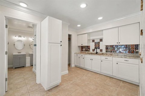 House in Captiva, Florida 6 bedrooms, 330.27 sq.m. № 2166914 - photo 14