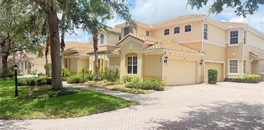 Condo in Sun City Center, Florida, 3 bedrooms № 1821217