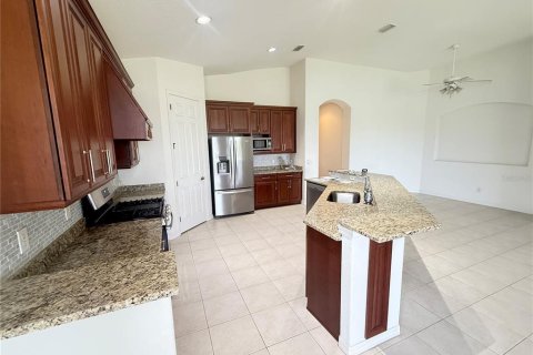 Condo in Sun City Center, Florida, 3 bedrooms  № 1821217 - photo 6