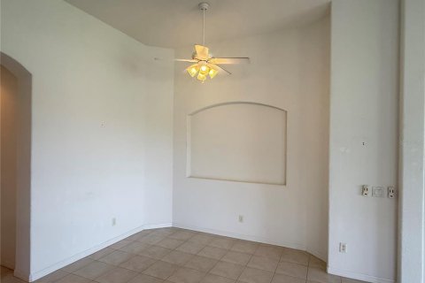 Condo in Sun City Center, Florida, 3 bedrooms  № 1821217 - photo 10
