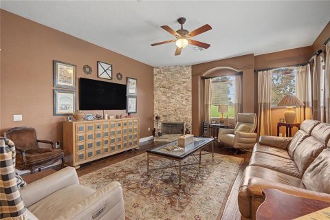 Villa ou maison à vendre à Dade City, Floride: 4 chambres, 293.2 m2 № 2398902 - photo 5