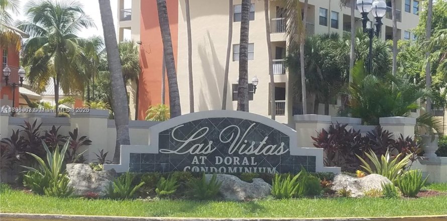 Condominio en Doral, Florida, 1 dormitorio  № 1890218