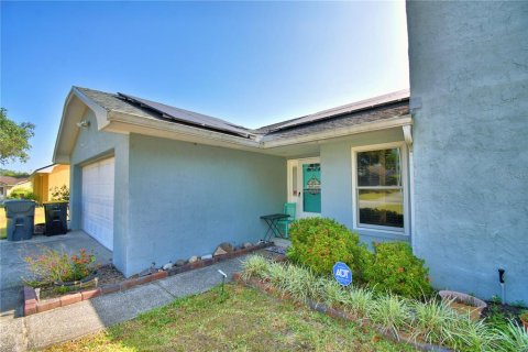 House in Lakeland, Florida 4 bedrooms, 171.96 sq.m. № 1757581 - photo 4