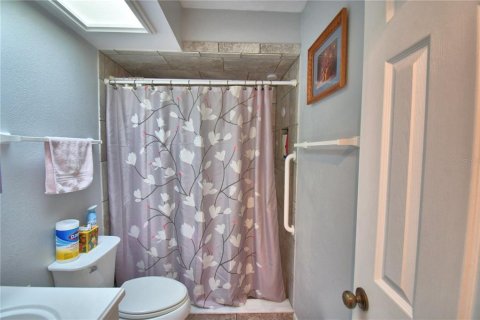 House in Lakeland, Florida 4 bedrooms, 171.96 sq.m. № 1757581 - photo 28