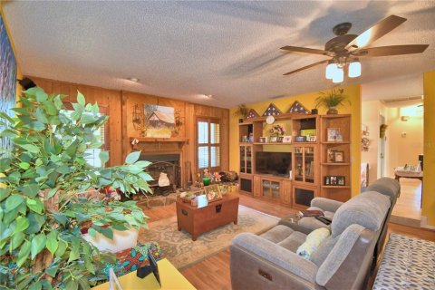 House in Lakeland, Florida 4 bedrooms, 171.96 sq.m. № 1757581 - photo 9