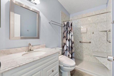 Villa ou maison à vendre à The Villages, Floride: 2 chambres, 125.6 m2 № 2120690 - photo 25