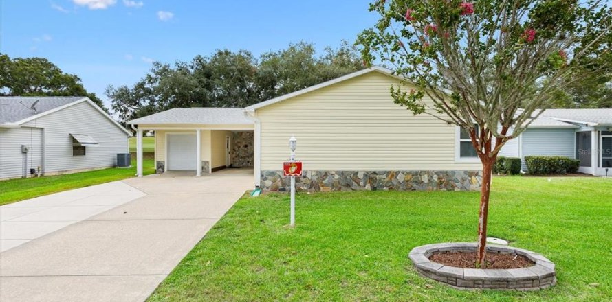 Villa ou maison à The Villages, Floride 2 chambres, 125.6 m2 № 2120690