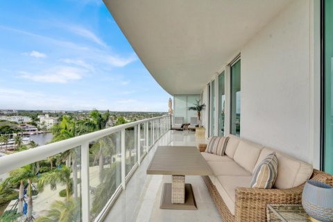 Condo in Pompano Beach, Florida, 2 bedrooms  № 2359558 - photo 18