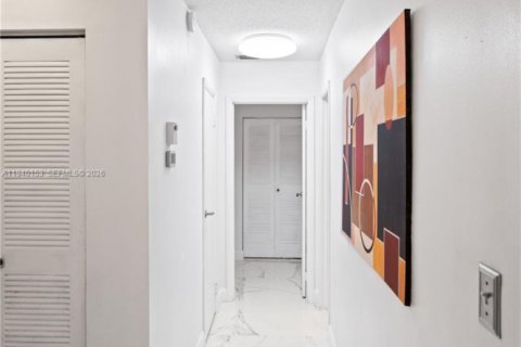 Condominio en venta en Margate, Florida, 2 dormitorios, 94.67 m2 № 1998823 - foto 21