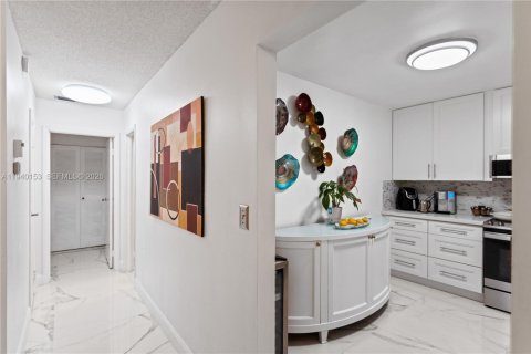 Condominio en venta en Margate, Florida, 2 dormitorios, 94.67 m2 № 1998823 - foto 16