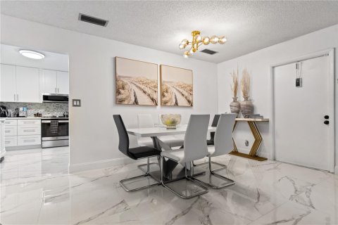 Condominio en venta en Margate, Florida, 2 dormitorios, 94.67 m2 № 1998823 - foto 4