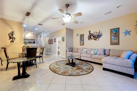 Adosado en venta en Madeira Beach, Florida, 3 dormitorios, 141.58 m2 № 2100668 - foto 12