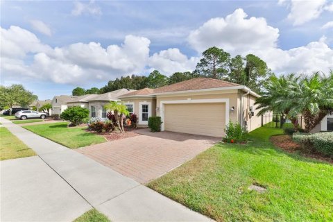Villa ou maison à louer à Port Orange, Floride: 4 chambres, 186.64 m2 № 2107552 - photo 6