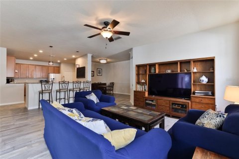 Villa ou maison à louer à Port Orange, Floride: 4 chambres, 186.64 m2 № 2107552 - photo 13