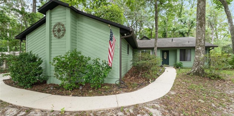 Villa ou maison à Gainesville, Floride 3 chambres, 147.34 m2 № 2107727