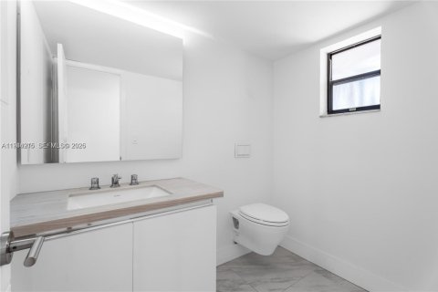 Adosado en venta en North Miami Beach, Florida, 3 dormitorios, 151.8 m2 № 2001744 - foto 18