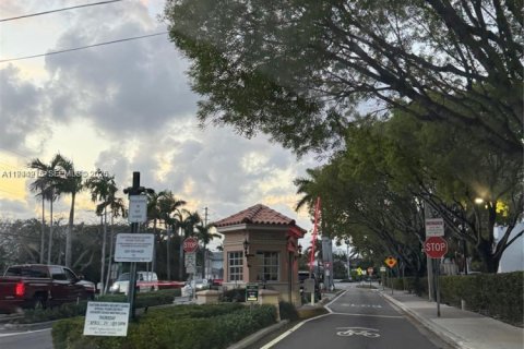 Adosado en venta en North Miami Beach, Florida, 3 dormitorios, 151.8 m2 № 2001744 - foto 29