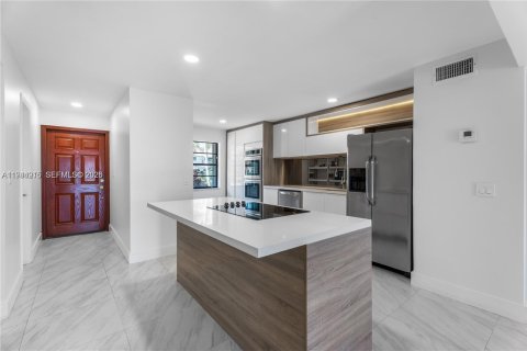 Adosado en venta en North Miami Beach, Florida, 3 dormitorios, 151.8 m2 № 2001744 - foto 9