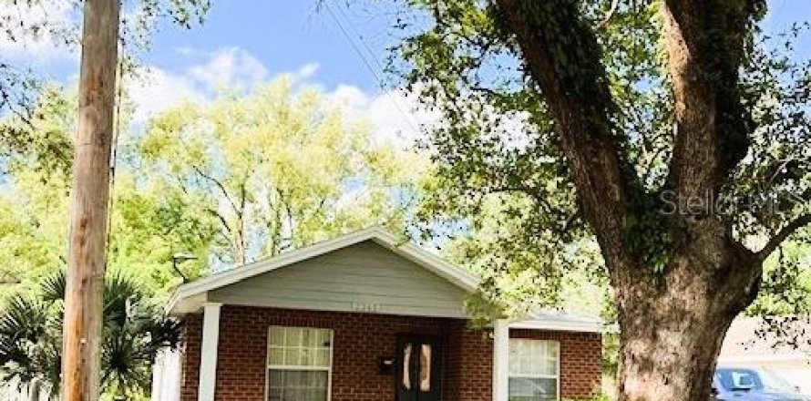 House in Jacksonville, Florida 3 bedrooms, 103.31 sq.m. № 1689885