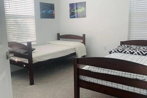 Casa en alquiler en Tampa, Florida, 5 dormitorios, 308.06 m2 № 1875920 - foto 13