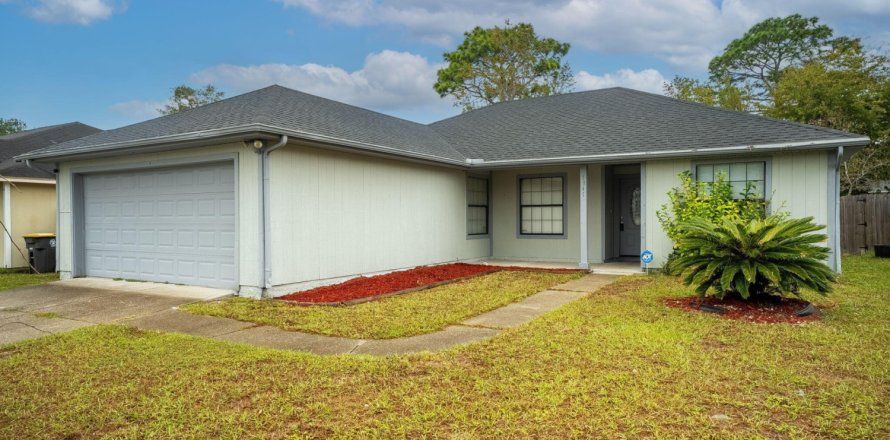 House in Jacksonville, Florida 3 bedrooms, 126.16 sq.m. № 853412