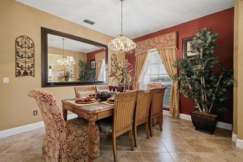 Villa ou maison à vendre à Davenport, Floride: 5 chambres, 282.79 m2 № 2410321 - photo 22