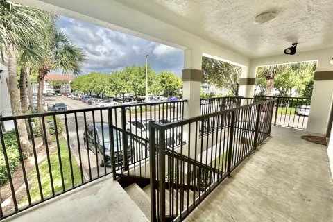 Copropriété à louer à Hollywood, Floride: 1 chambre, 60.39 m2 № 1966863 - photo 26