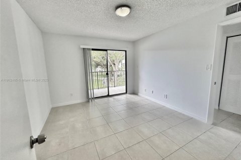 Copropriété à louer à Hollywood, Floride: 1 chambre, 60.39 m2 № 1966863 - photo 19