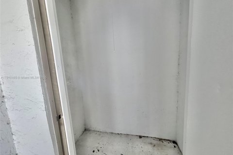 Copropriété à louer à Hollywood, Floride: 1 chambre, 60.39 m2 № 1966863 - photo 21