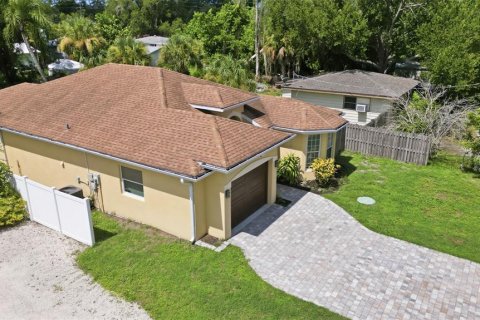 Casa en venta en Sarasota, Florida, 3 dormitorios, 120.03 m2 № 2310671 - foto 30