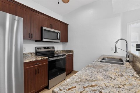 Casa en venta en Sarasota, Florida, 3 dormitorios, 120.03 m2 № 2310671 - foto 5