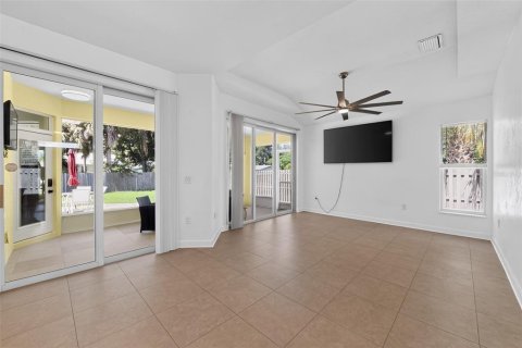 Casa en venta en Sarasota, Florida, 3 dormitorios, 120.03 m2 № 2310671 - foto 18