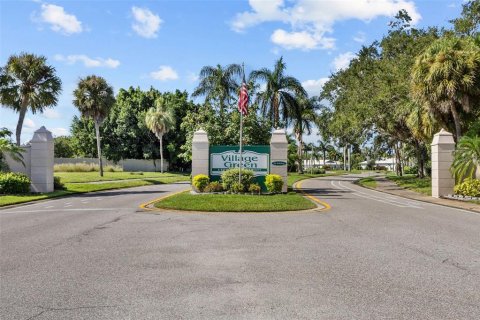 Condo in Bradenton, Florida, 2 bedrooms  № 2204249 - photo 19