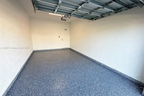 Casa en venta en Davie, Florida, 5 dormitorios, 361.2 m2 № 1882106 - foto 29