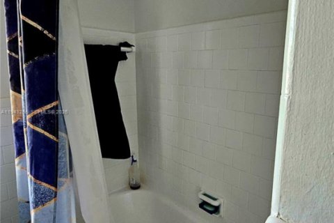 Propiedad comercial en venta en Davie, Florida, 161.93 m2 № 2000995 - foto 3