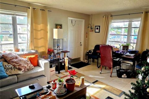 Propiedad comercial en venta en Davie, Florida, 161.93 m2 № 2000995 - foto 4