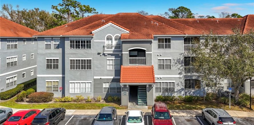 Condo in Tampa, Florida, 2 bedrooms № 2157487