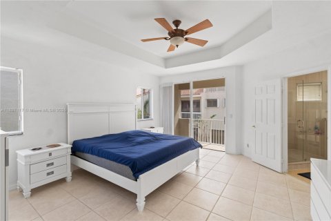 Touwnhouse à louer à Aventura, Floride: 4 chambres, 199.74 m2 № 1966255 - photo 10