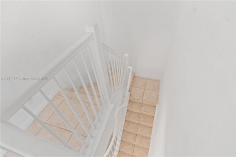 Touwnhouse à louer à Aventura, Floride: 4 chambres, 199.74 m2 № 1966255 - photo 26