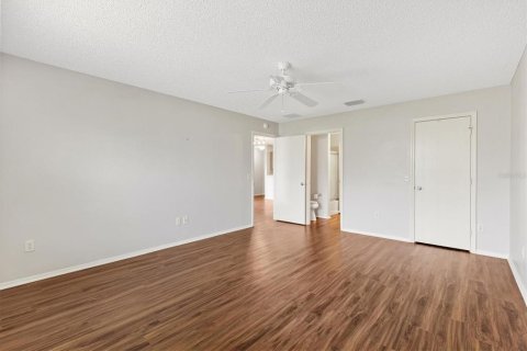 Casa en venta en The Villages, Florida, 1 dormitorio, 92.07 m2 № 1772129 - foto 18