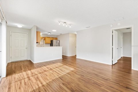 Casa en venta en The Villages, Florida, 1 dormitorio, 92.07 m2 № 1772129 - foto 13