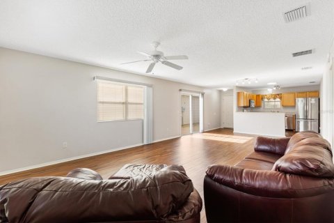 Casa en venta en The Villages, Florida, 1 dormitorio, 92.07 m2 № 1772129 - foto 16