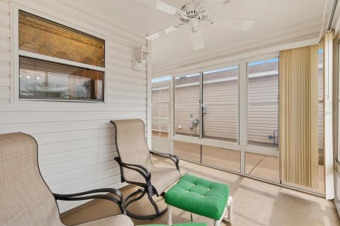 Casa en venta en The Villages, Florida, 1 dormitorio, 92.07 m2 № 1772129 - foto 5