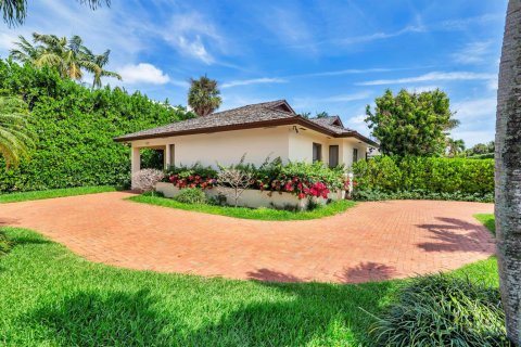 House in Palm Beach, Florida 3 bedrooms, 282.24 sq.m. № 2158424 - photo 6