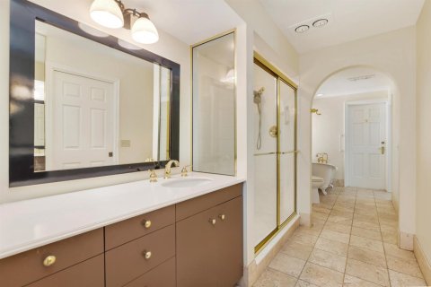 House in Palm Beach, Florida 3 bedrooms, 282.24 sq.m. № 2158424 - photo 14
