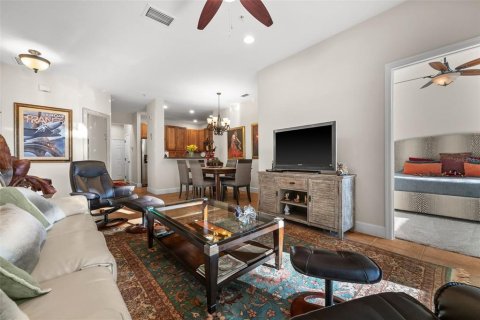 Condo in Sarasota, Florida, 3 bedrooms  № 1734774 - photo 9