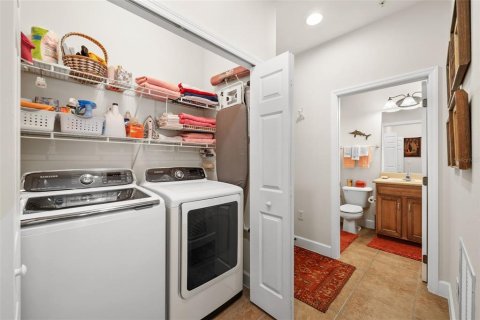 Condo in Sarasota, Florida, 3 bedrooms  № 1734774 - photo 24