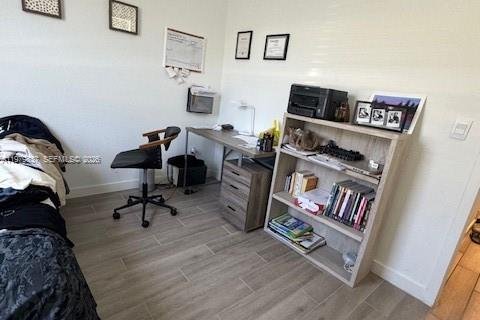 Touwnhouse à louer à Homestead, Floride: 4 chambres, 163.23 m2 № 2046180 - photo 11